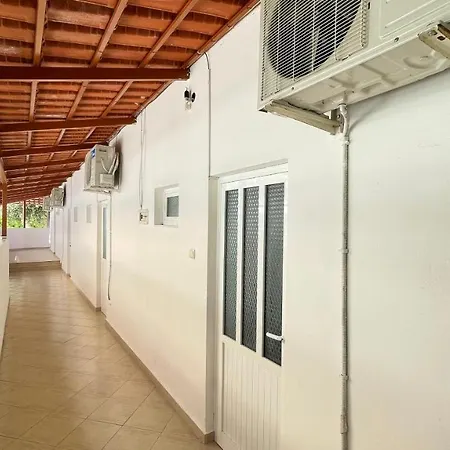 Eljudi House Apartment *